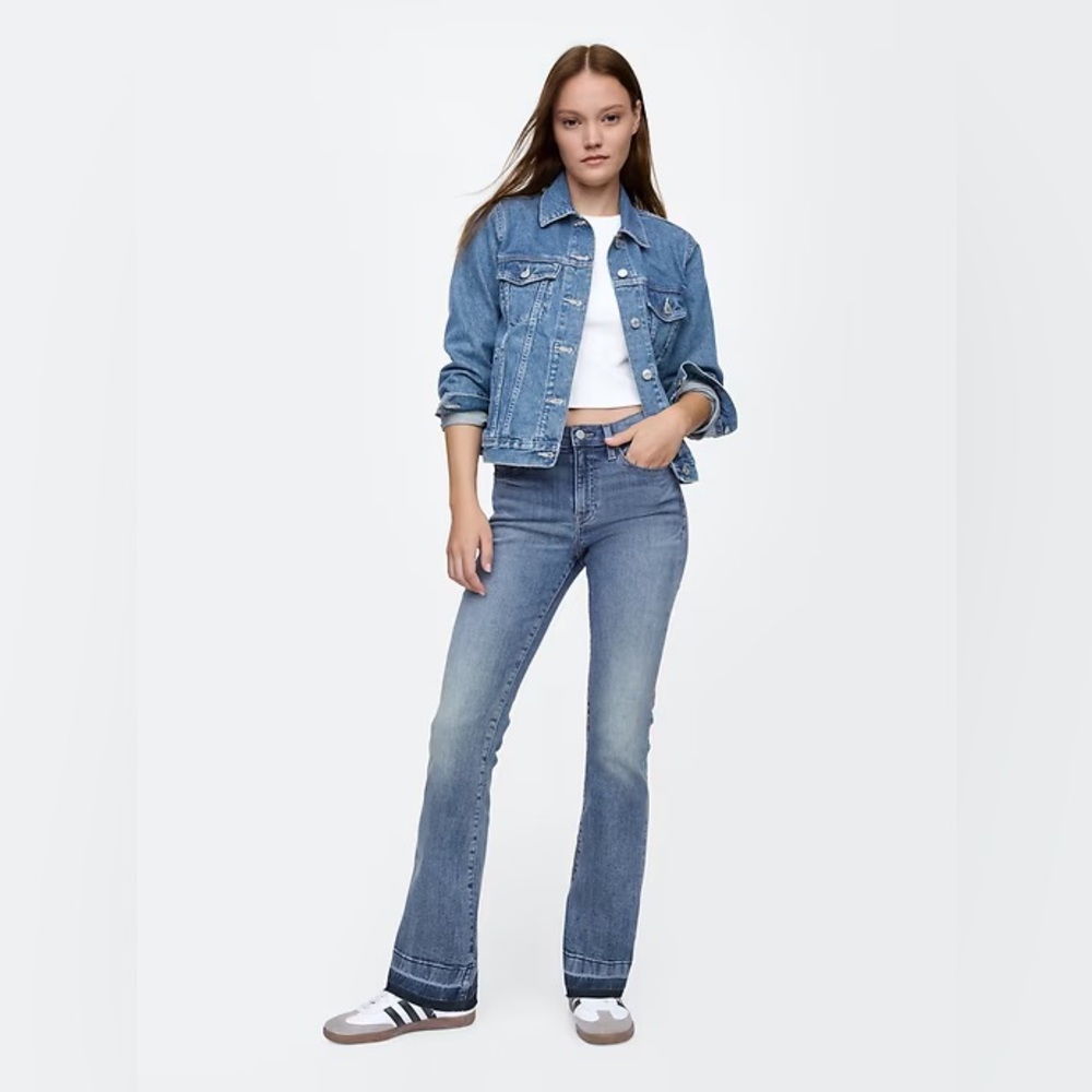 GAP Mid Rise Universal Baby Boot Jeans